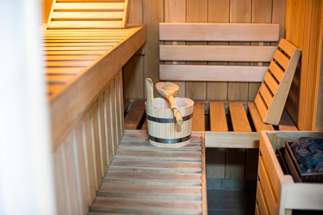 Ferienhaus With Hot Tub And Sauna Sabina Rovte