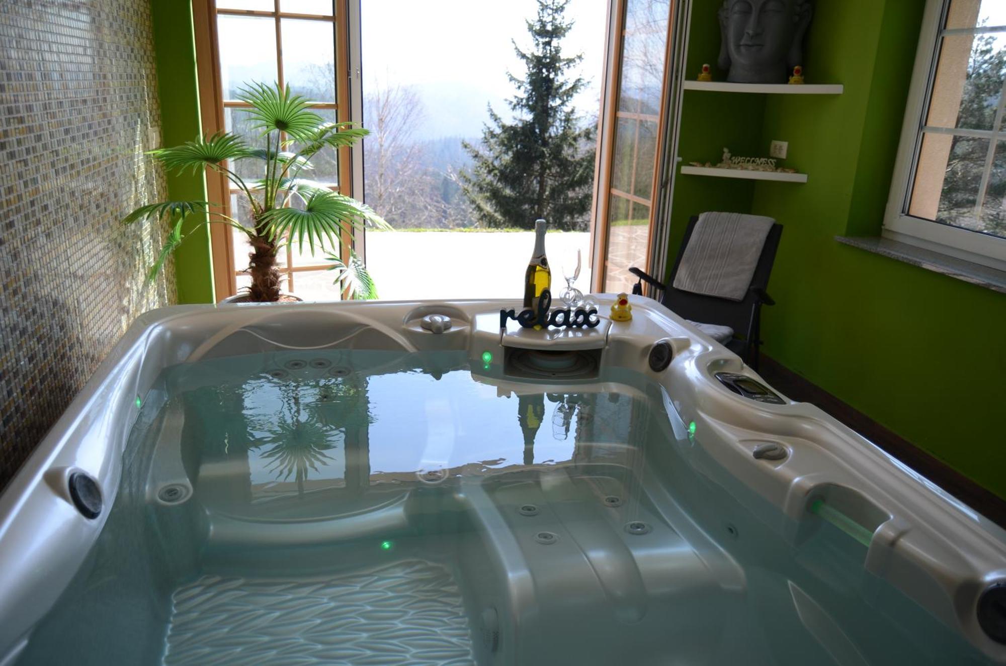 With Hot Tub And Sauna Sabina Ferienhaus Rovte
